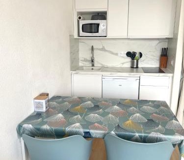 Soorts-Hossegor Apartment | Studio à 2 pas de la plage!