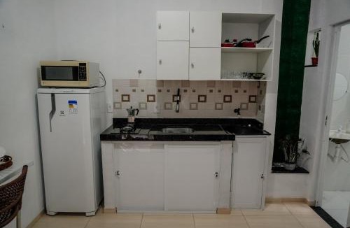 Prea Apartment | Studio à 400m mar,cozinha completa, wi-fi 95mbs ideal para casais