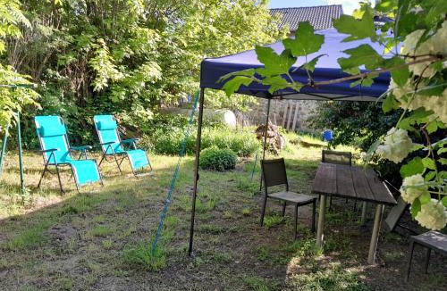 Chenereilles House | Studio à la campagne, Jardin, Lac à 7 min