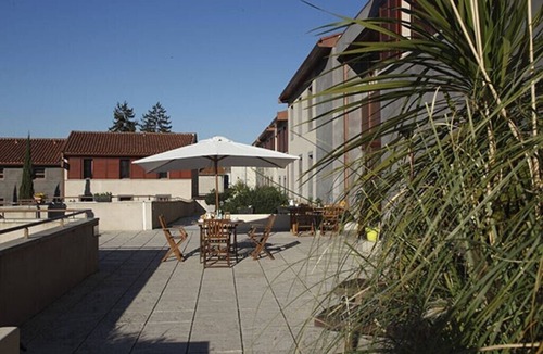Carcassonne Apartment | Studio 1/2 pers - Studio Apartment, Sleeps 2