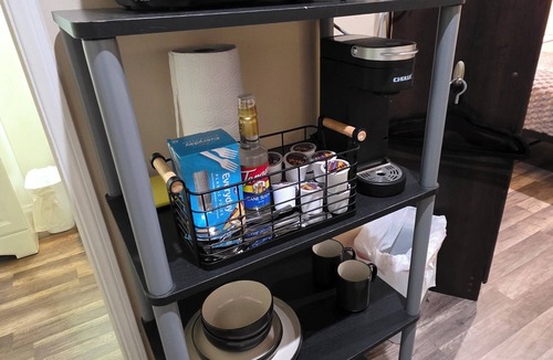 Los Angeles Apartment | Studio 1 - Comfortable Guest Studio by Cedars-Sinai, Beverly Center