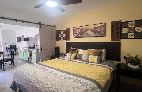 Ensenada Apartment | Studio 1 min. walk from the beach