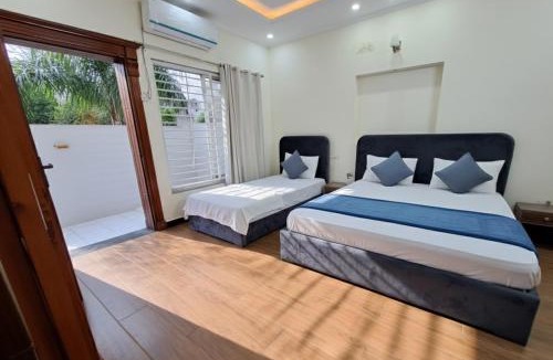 Blue Area House | Studio 13