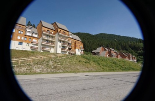 Le Pleynet Apartment | Studio 18m², sleeps 3, near slopes