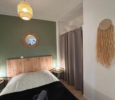 Rochefort-en-Terre Apartment | Studio - 19