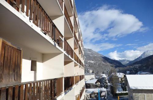 Brides-les-Bains Apartment | Studio 2 Pers., Centre Village, Wifi, Animaux Ok - FR-1-512-193