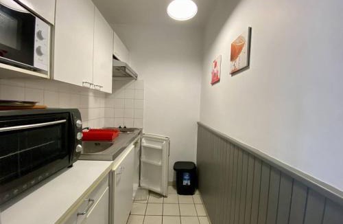 Cambo-les-Bains Apartment | Studio 2 personnes, terrasse fermée, animaux tolérés, proche parking – Cambo-les-Bains - FR-1-495-63