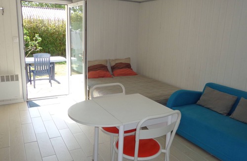 Challans Apartment | Studio 20 m² garden level