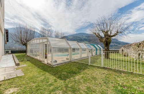 Arvillard Apartment | Studio '210' with Shared Pool, Shared Terrace and Wi-Fi
