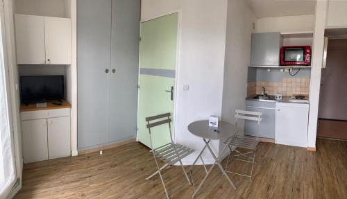 Greoux-les-Bains Apartment | Studio 217 - Greoux