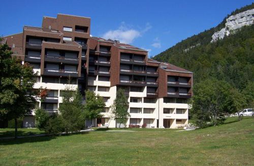 Correncon-en-Vercors Apartment | Studio 32m² proche pistes, balcon, parking, 4 pers. - FR-1-515-103