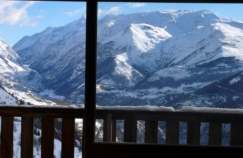 Auris Apartment | Studio 4 People in Auris-en-Oisans, Coquet, Well equipped, Splendid View