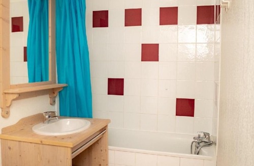 Puy-Saint-Vincent Apartment | Studio 4 Pers avec Balcon et Local Ski à Puy-Saint-Vincent - FR-1-504-303