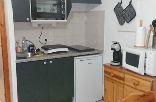 Station de Drouzin le Mont Apartment | Studio 4 to 5 pers, "Le pied des pistes" with mountain view balcony
