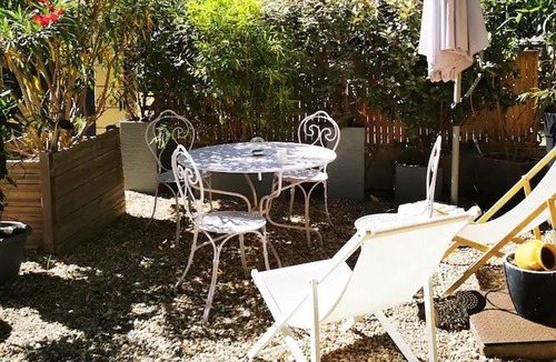Salin-de-Giraud Apartment | STUDIO 40 M2 SALIN DE GIRAUD EN CAMARGUE