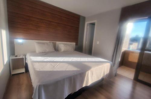 Alto da Rua Quinze Apartment | Studio 405 com cama King Size