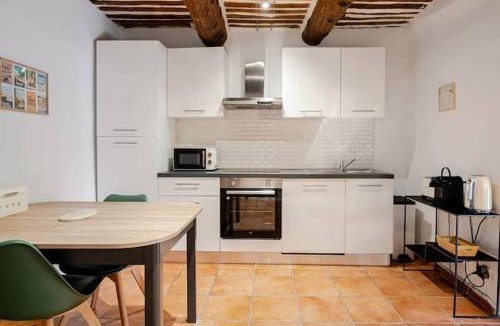 Cornillon-Confoux Apartment | Studio 40m2 au cœur du village