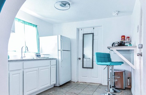 Albuquerque Apartment | Studio 420♨ Fast Wifi! ☞Minutes from Downtown