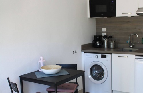 Mollans-sur-Ouveze Apartment | Studio 433 Les Chênes verts
