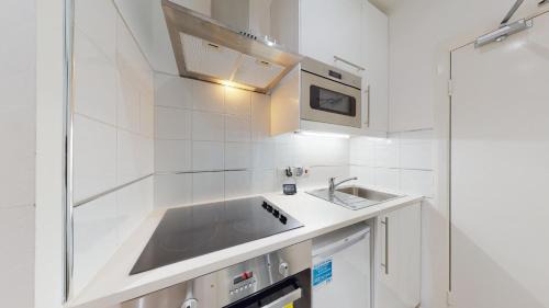 Mapesbury Apartment | Studio 48B