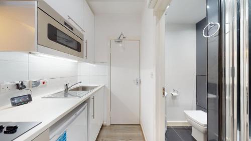 Mapesbury Apartment | Studio 48B