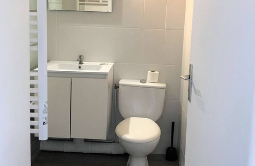 Saint-Michel - Nansouty - Saint-Genes Apartment | Studio 50 meters from the tram (number 24)