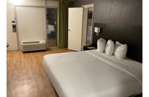 Columbus Hotel | Studio 6 Extended Stay - Columbus, GA -Downtown