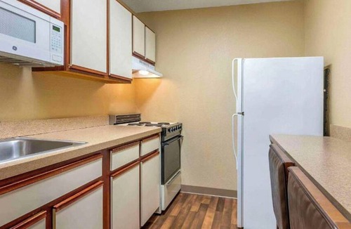 Florence Hotel | Studio 6 Extended Stay Florence, KY - Meijer Dr./Cincinnati