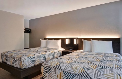 Southside Hotel | Studio 6 Extended Stay - Jacksonville, FL - Baymeadows