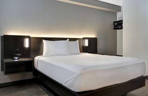 Southside Hotel | Studio 6 Extended Stay - Jacksonville, FL - Baymeadows