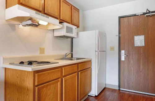 Sharonville Hotel | Studio 6 Extended Stay Cincinnati Sharonville OH