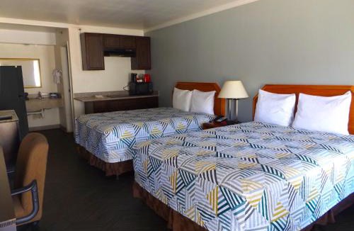 West Meadowbrook Hotel | Studio 6 Fort Worth, TX - Downtown East