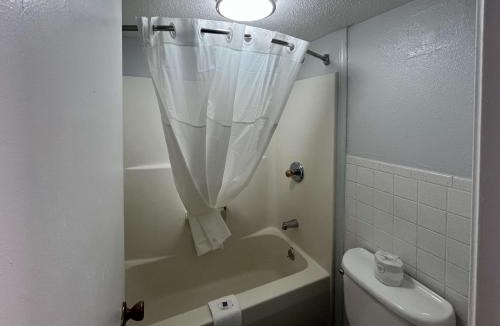 Pocomoke City Hotel | Studio 6 Suites Pocomoke City, MD