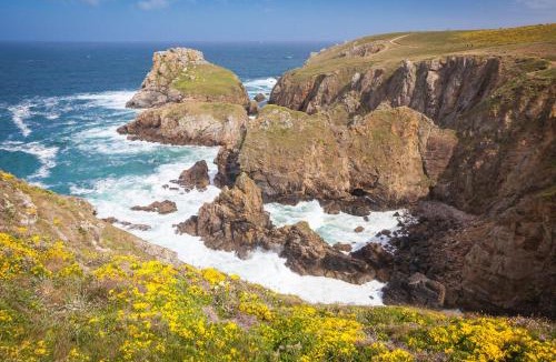 Fort Bragg Hotel | Studio 9 Glass Beach