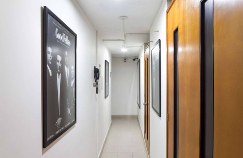 El Poblado Apartment | Studio AC Hot tub Exito Apartment AC Free Guests