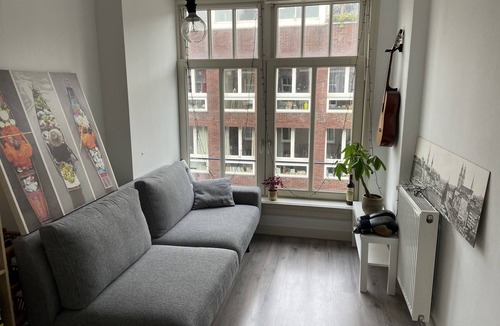 Frankendael Apartment | Studio Amsterdam at Outstanding Location