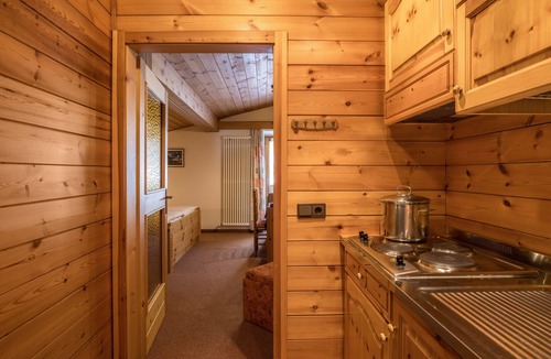 Armentarola Apartment | Studio Apartment “Ciasa ai Pini 209” near Ski Lifts with Mountain View & Sauna