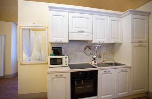 Rivarolo Canavese Apartment | Studio apartment in period residence