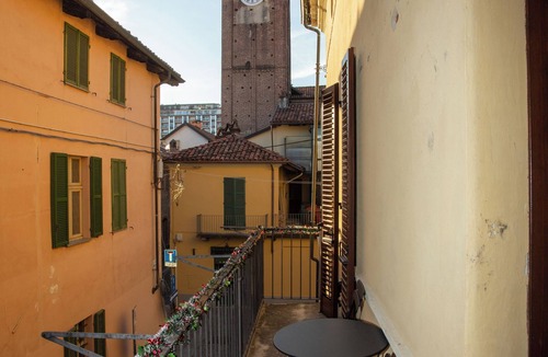 Rivarolo Canavese Apartment | Studio apartment in period residence