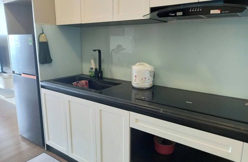 Van Giang House | Studio apartment 35m2 in Ecopark, nice view, high speed wifi, fully furnished.