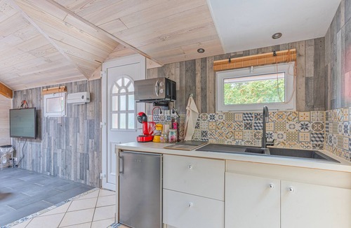 Cazaux Apartment | Studio Apartment "Bassin d'Arcachon" with Private Terrace & Wi-Fi