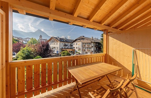 Fie allo Sciliar Apartment | Studio Apartment 'Bozen' with Mountain View, Shared Garden and Wi-Fi