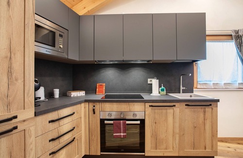 Saint-Christophe Apartment | Studio Apartment "La Chapelle - Sorreley"
