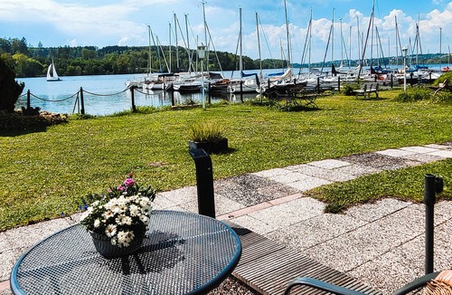 Moehnesee Apartment | Studio Apartment '3' with Lake View, Private Terrace and Wi-Fi