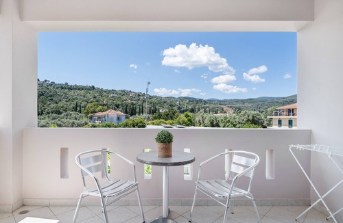 Kalligoni Apartment | Studio Apartment 'Alexandros 2 Guests C' with Mountain View, Wi-Fi and Air Conditioning