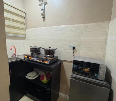 Somolu Bed & Breakfast | Studio Apartment-Ajose