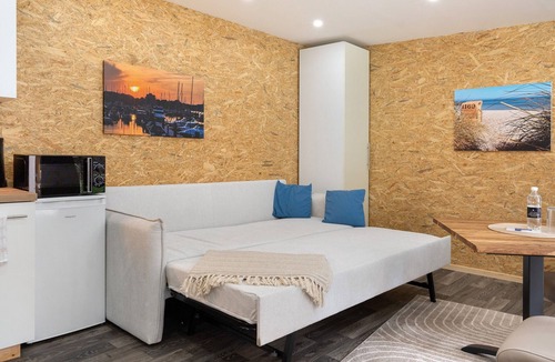 Wellingdorf Apartment | Studio Apartment 'Am Seefischmarkt' with Wi-Fi