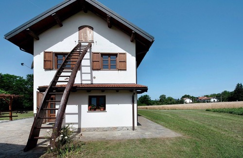 Sassello Apartment | Studio Apartment 'Ant Ra Prina Verde' with Mountain View and Shared Garden