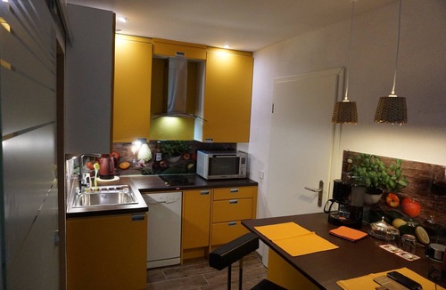 Sachsenheim Apartment | Studio Apartment 'Apartment Panorama' with Shared Garden, Balcony and Wi-Fi