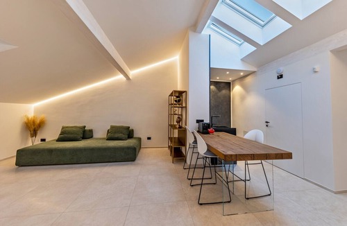 Centro - Piani - Rencio Apartment | Studio Apartment 'App 303 Palazzo Cavour' with Mountain View, Wi-Fi and Air Conditioning